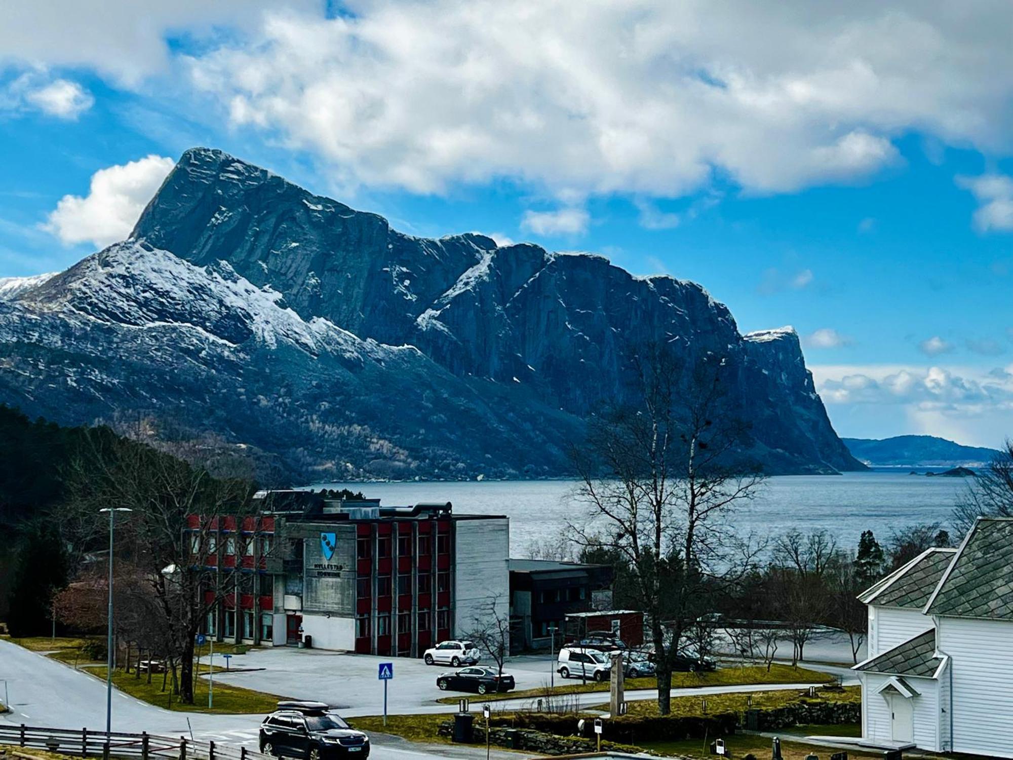 Semesterbostad Oen 1 *
